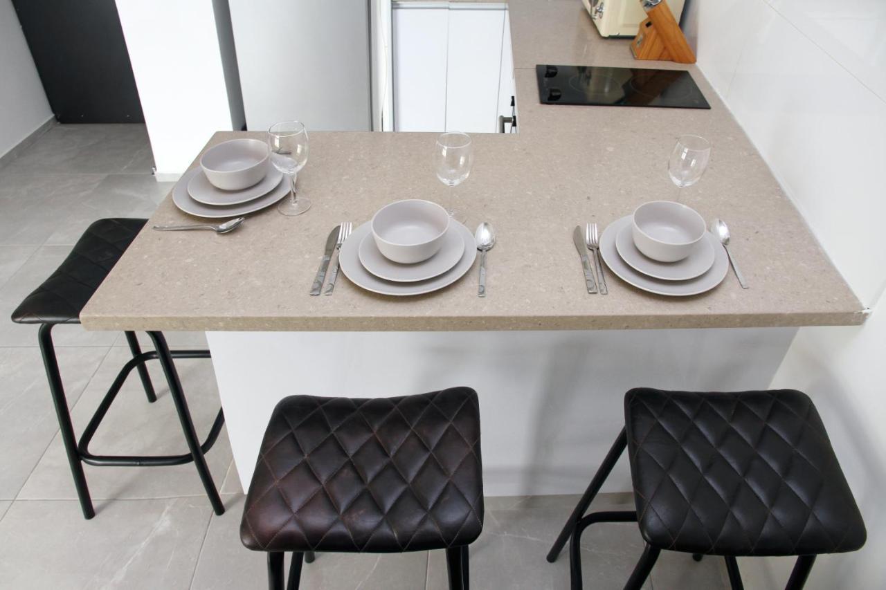 Apartments4You Leonardo 17 Bat Yam Exterior photo